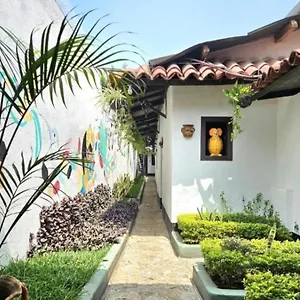 casa-nikte.guatemalaantiguahotels.com/
